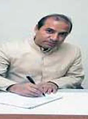 Dr. Hamudur Rahman — Urologist & Surgeon